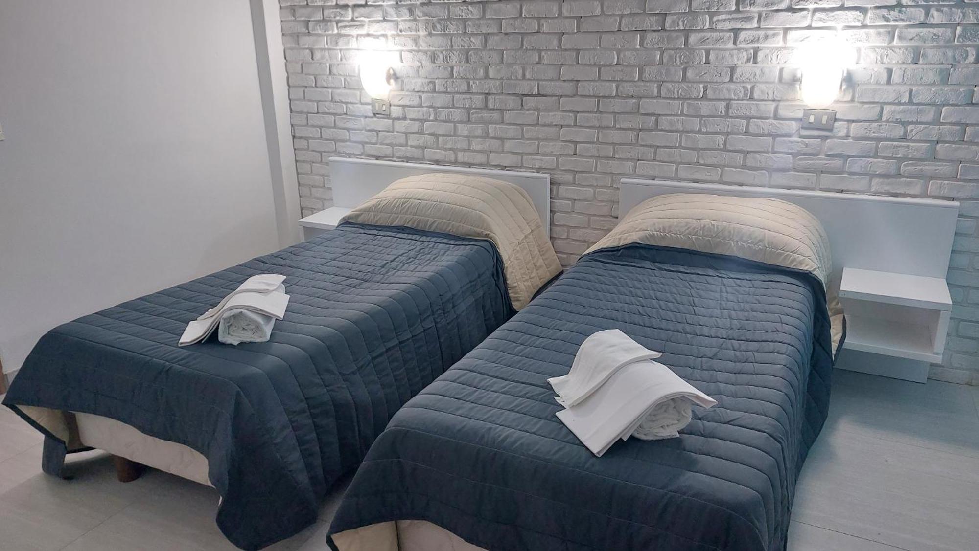 Hotel La Torre ฟอร์มิจิเน ภายนอก รูปภาพ